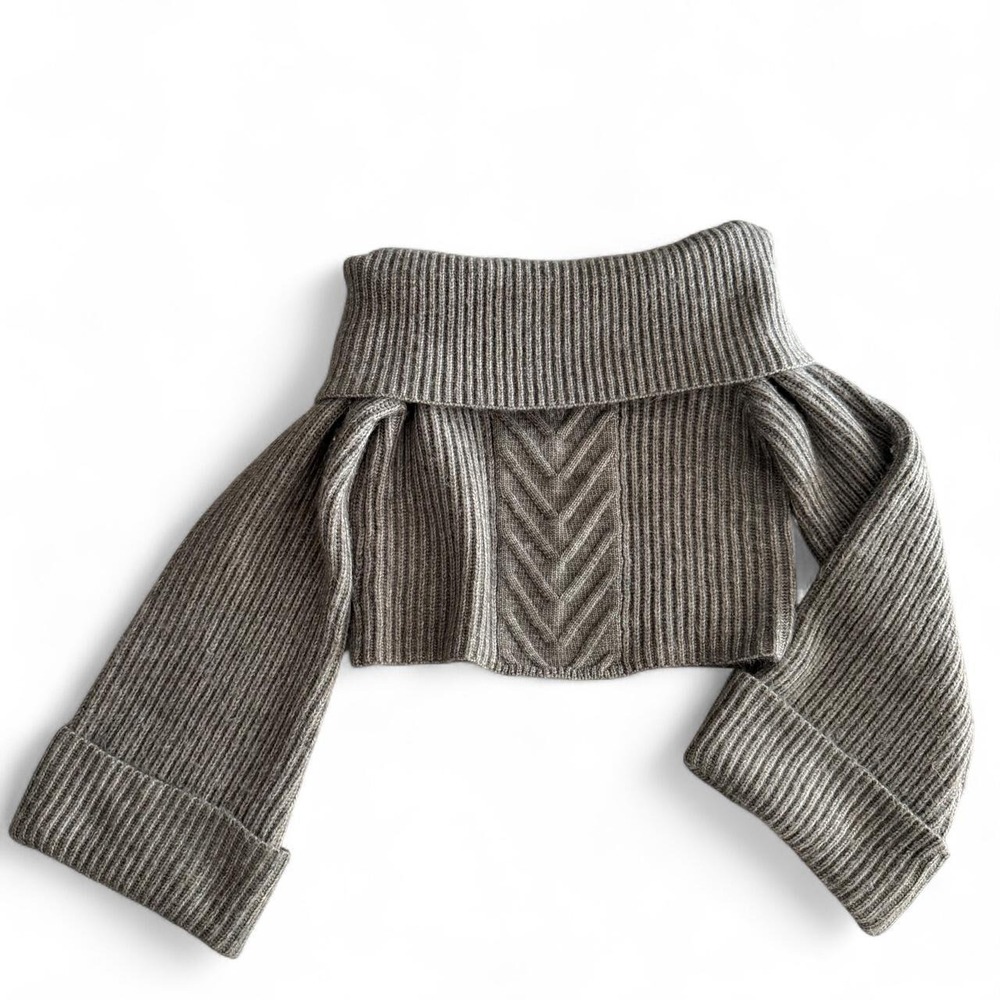 gray ribbed knit off the shoulder sweater